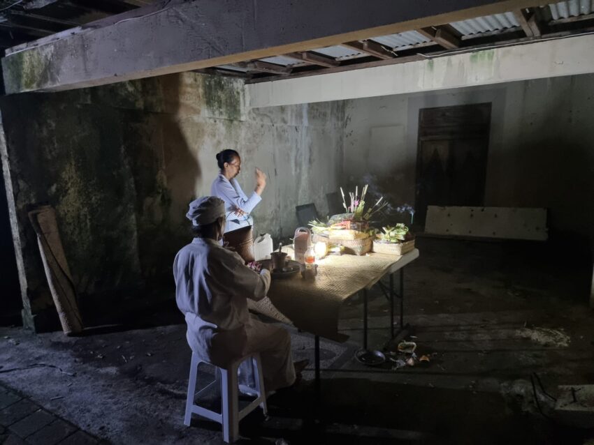 Ceremonie voor ons huis