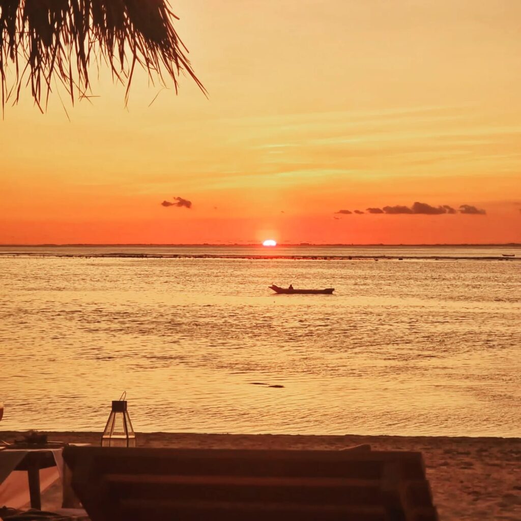 Sunset Nusa Lembongan
